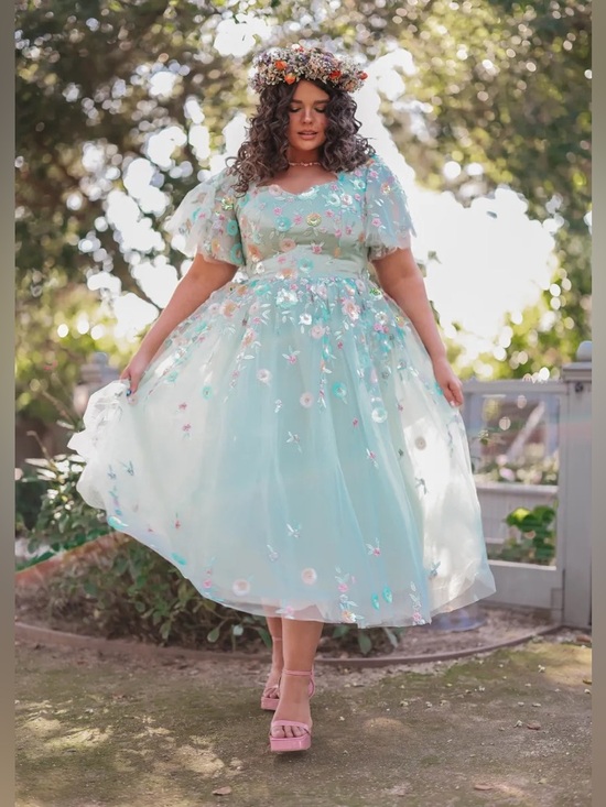 JessaKae Dresses & Skirts - New JessaKae Evangeline tulle sequin midi dress in teal